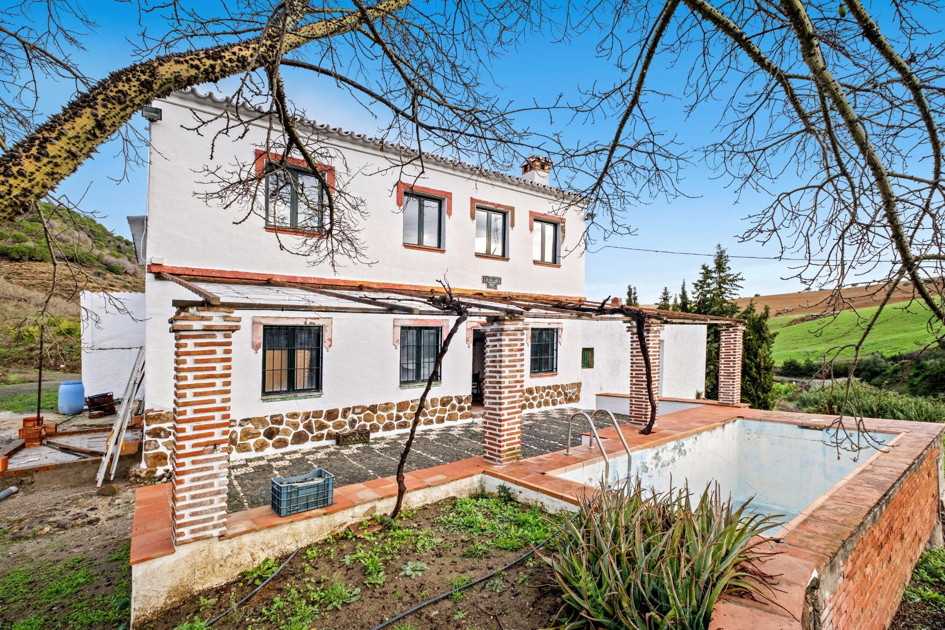 Naturaleza, Espacio y Confort en una gran casa de campo con 