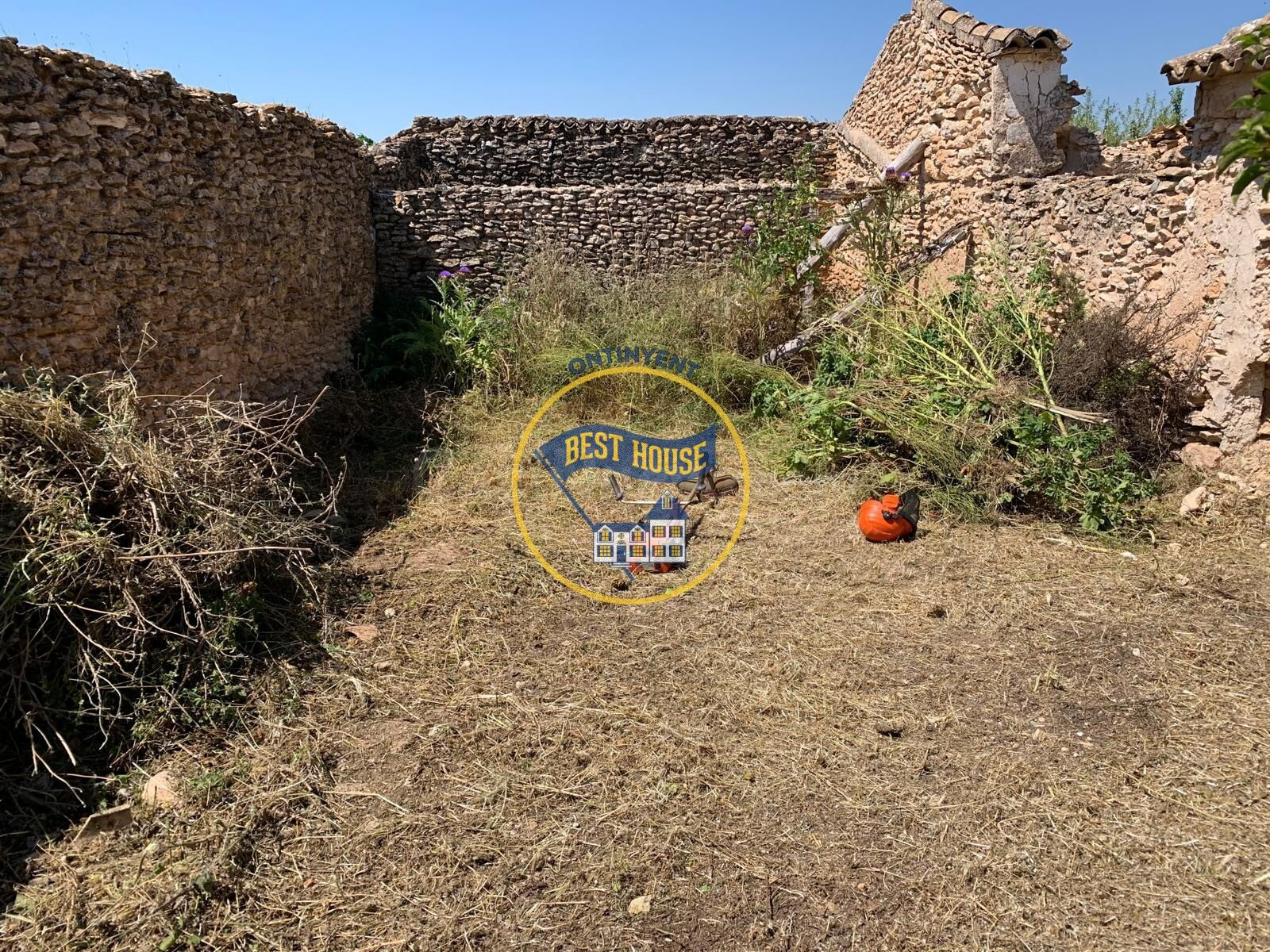 Fantastica Masia para reformar en font de la figuera - foto 4