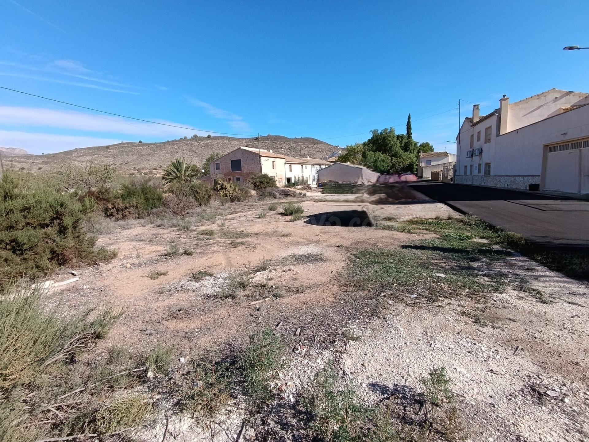 Terreno Urbano en Hondon de las Nieves - Zona El Rebalso - foto 2