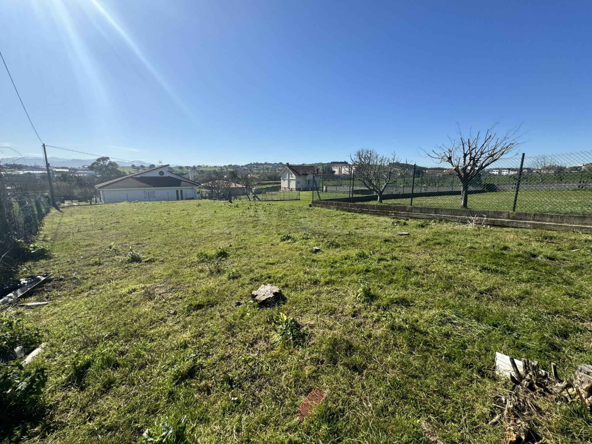Terreno en Venta en Santa Cruz de Bezana - foto 2