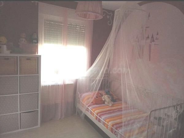 ¡En Venta! Exclusivo chalet independiente en La Carlota. - foto 4