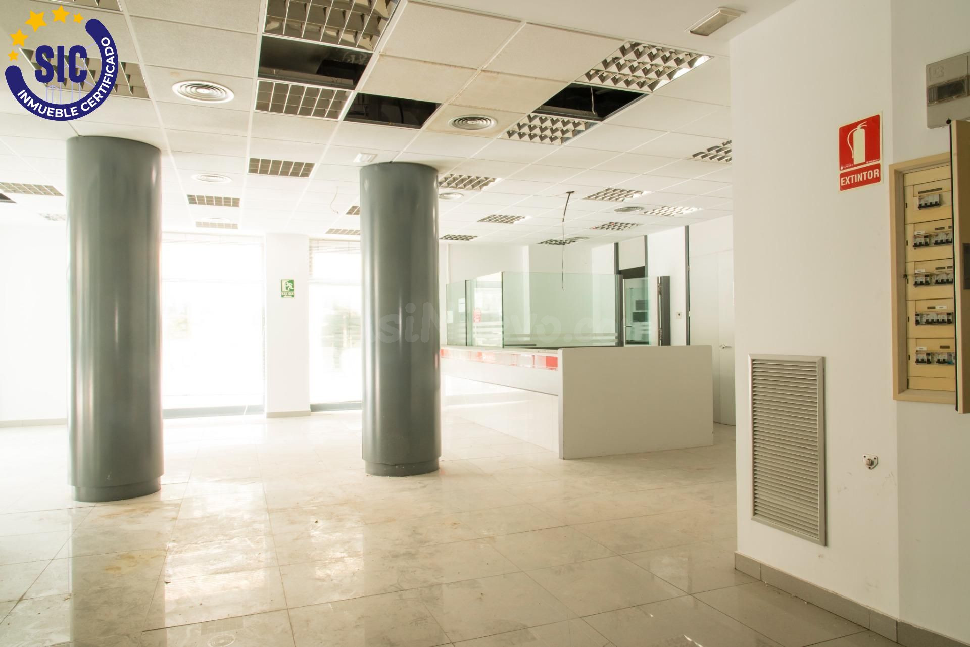 🔝 Amplio Local Comercial en Venta en Zona Estratégica – 450 m2, 3 Accesos Independientes