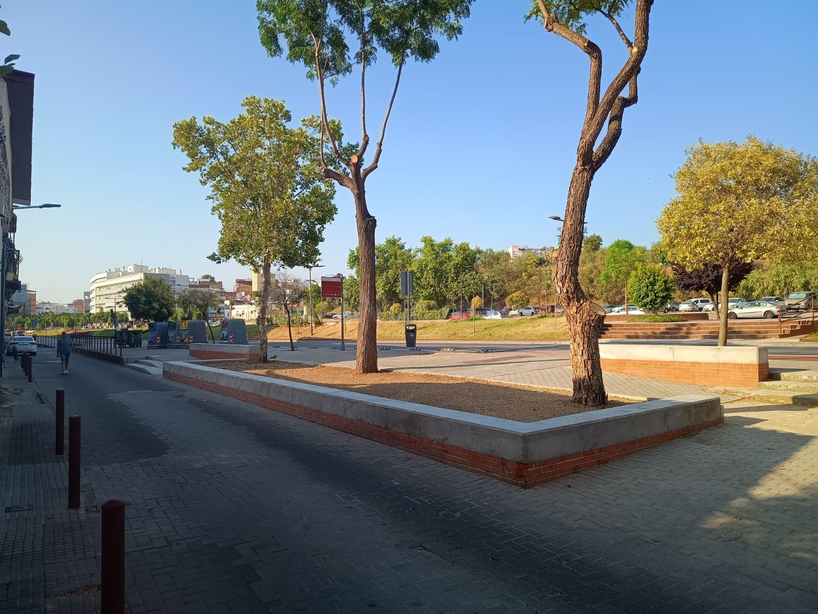 Venta de terreno en el centro de Camas (Sevilla) - foto 5