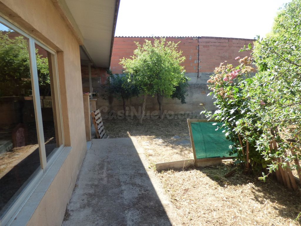 ¡OPORTUNIDAD! SOLAR DE 4463 M2 EDIFICABLES EN VENTA EN EL CENTRO DE SANTPEDOR ¡IDEAL CONSTRUCTORES!