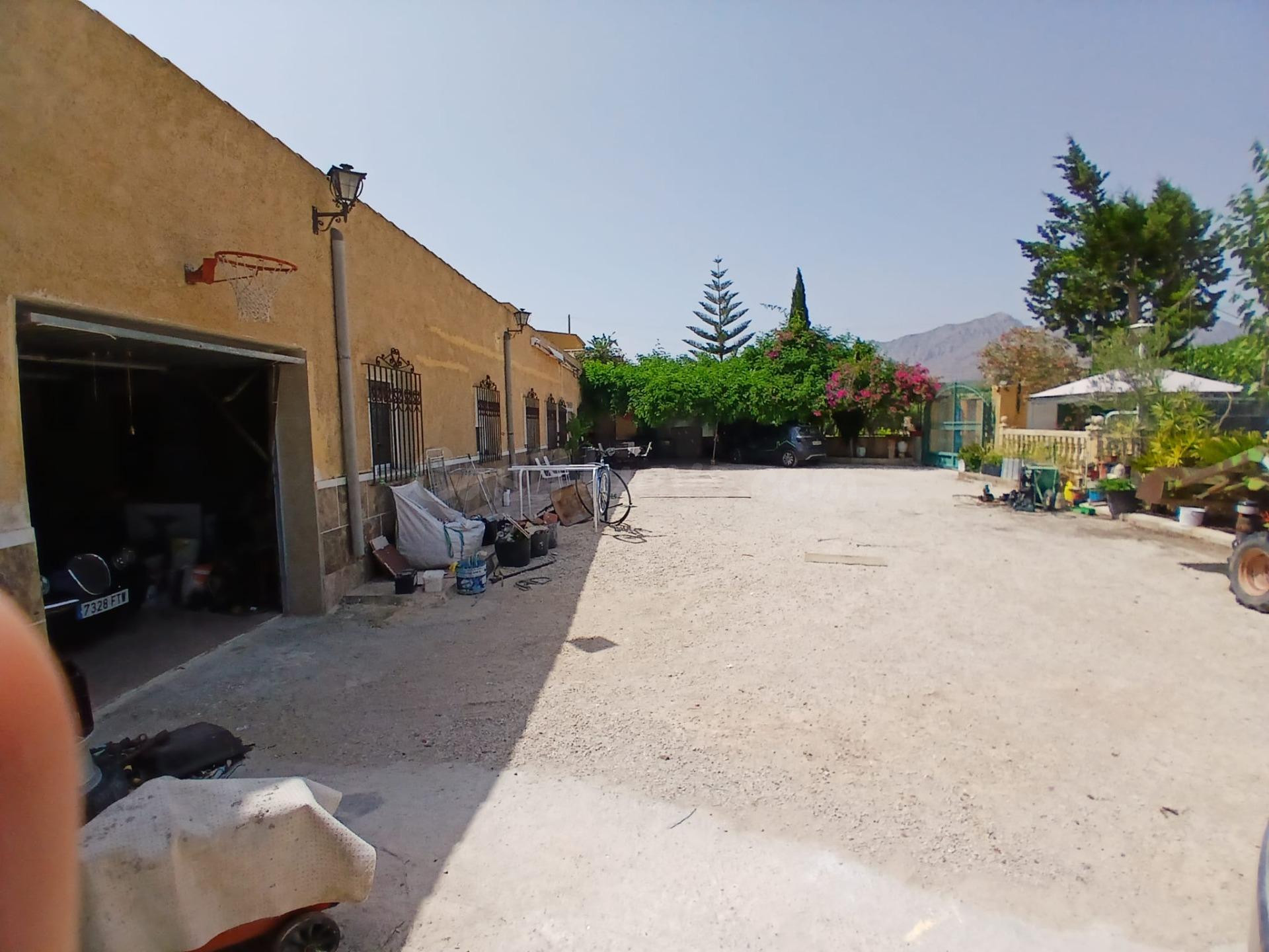 VIVIENDA CUEVA EN ALBATERA