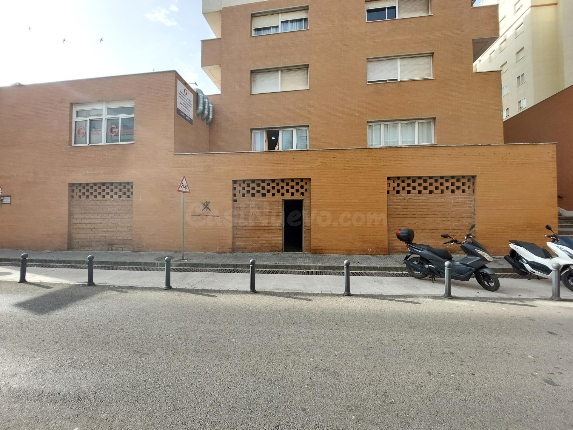 📢 Local comercial en alquiler junto a El Corte Inglés – Alge - foto 3