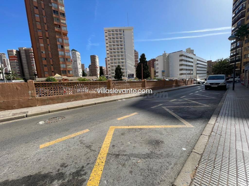 TRASPASO LOCAL COMERCIAL BAR TAPAS