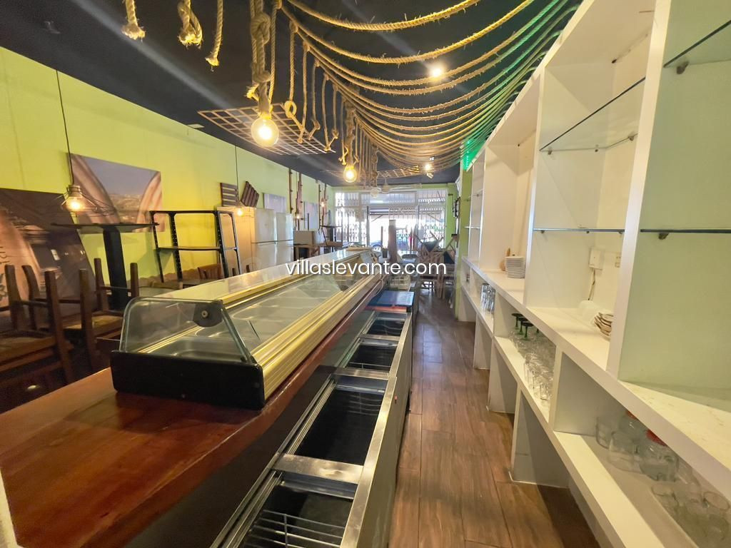 TRASPASO LOCAL COMERCIAL BAR TAPAS - foto 3