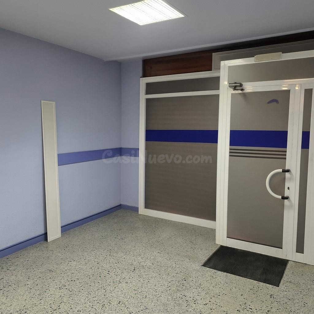 Local en Venta en Castellar del Vallès en el Centro !! - foto 2