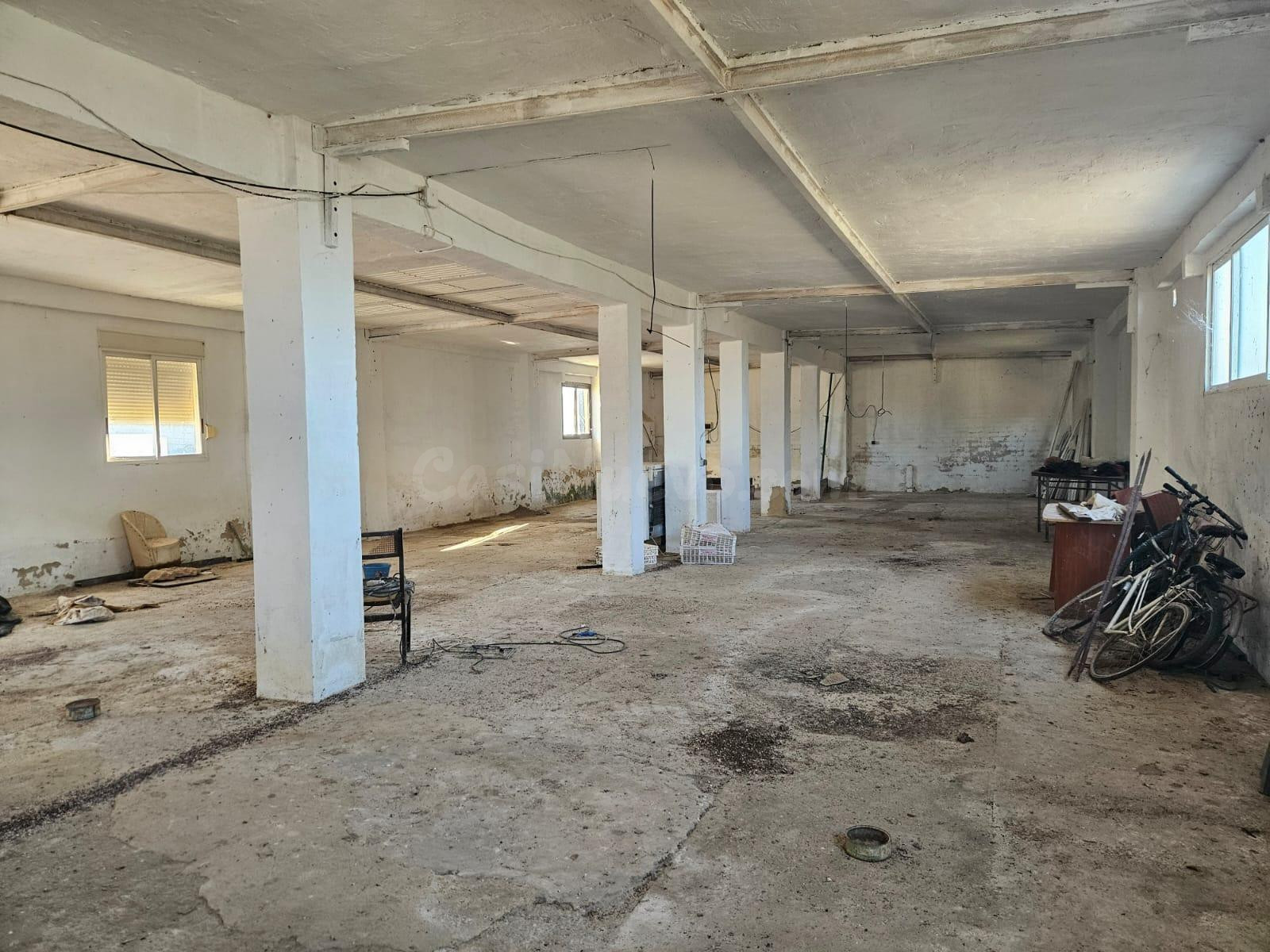 Se alquila nave en terreno rústico de 2.800 m2 - foto 5