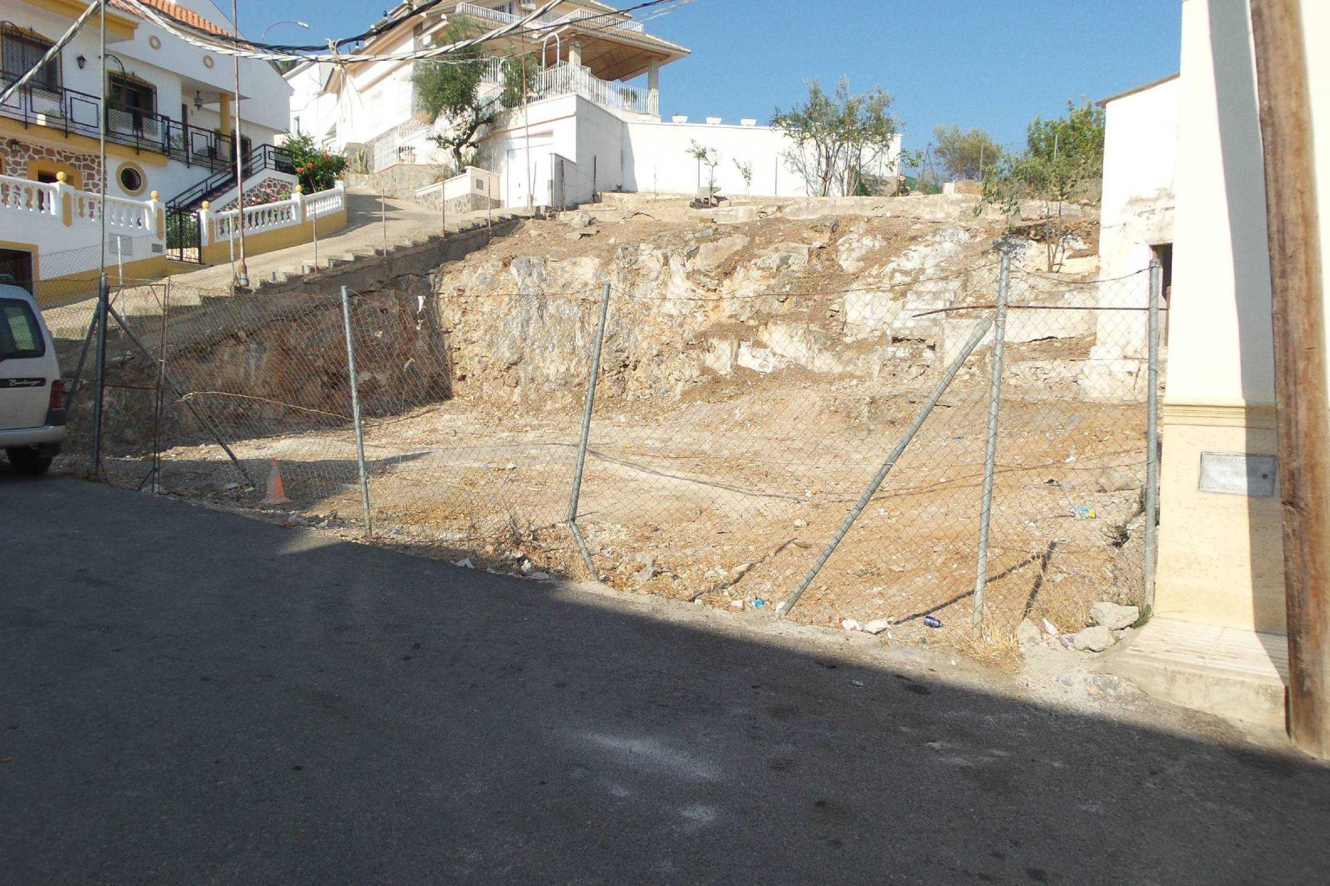 SOLAR PARA VIVIENDA EN BERJA