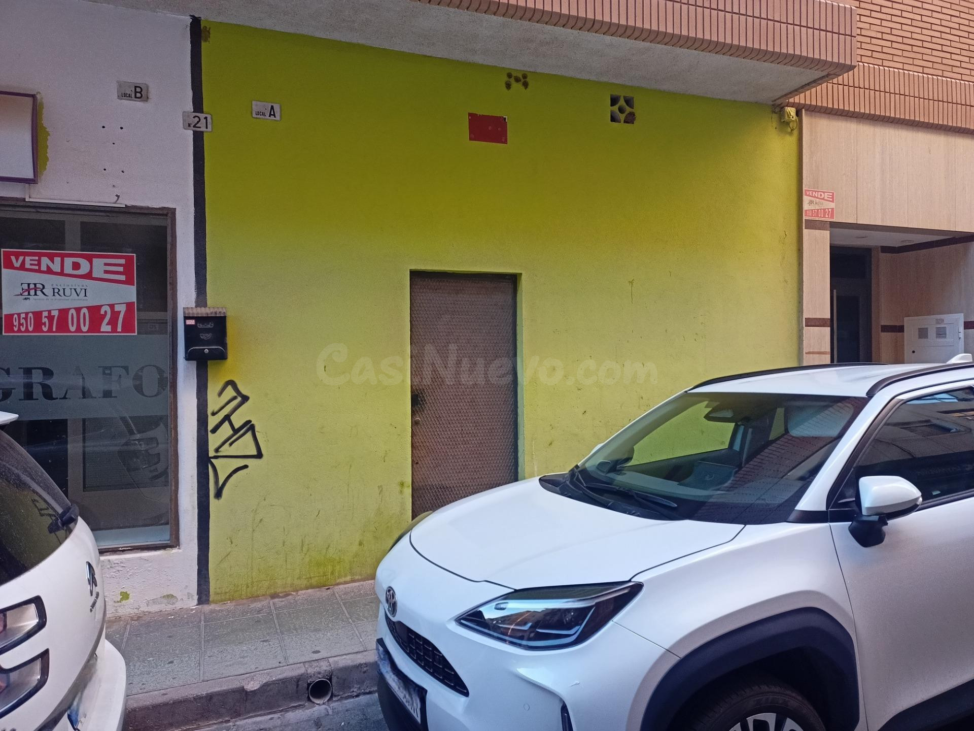 🏗️ LOCAL EN BASTO EN VENTA O ALQUILER – EL EJIDO (ZONA CENTR - foto 2
