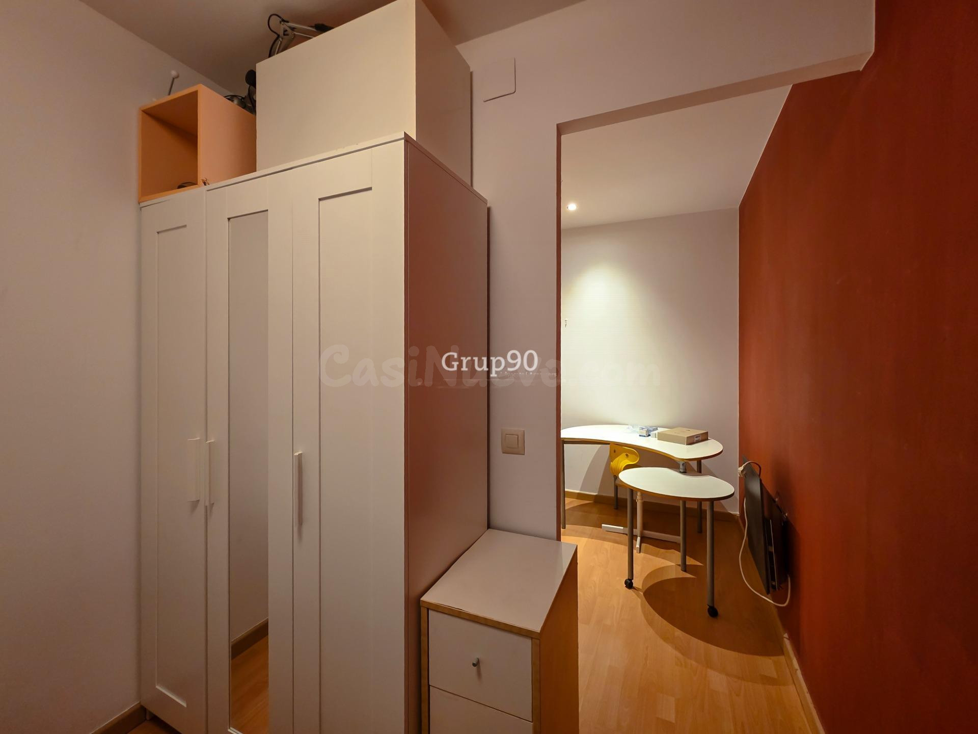EXCELENTE PISO AMUEBLADO DE 2 habitaciones EN EL CENTRO HIST - foto 5