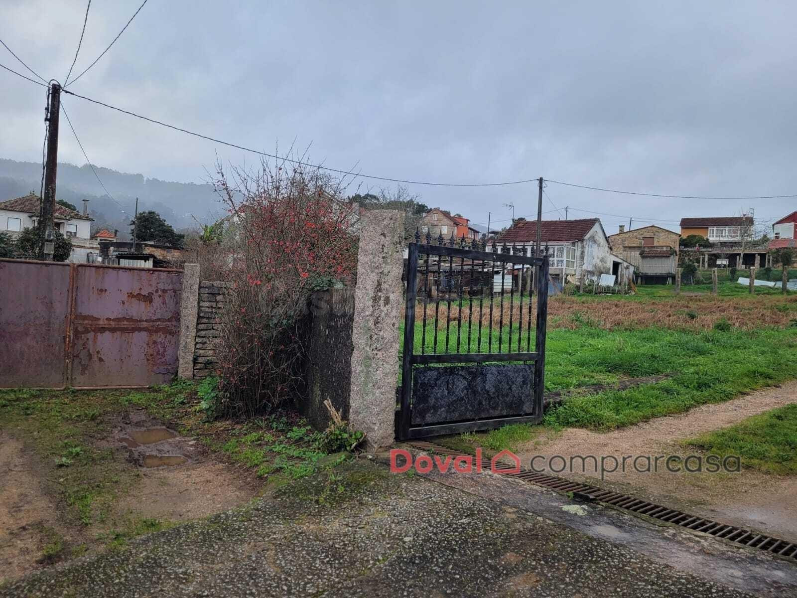 Terreno Urbano en Venta en O Porriño – 978 m2 - foto 2