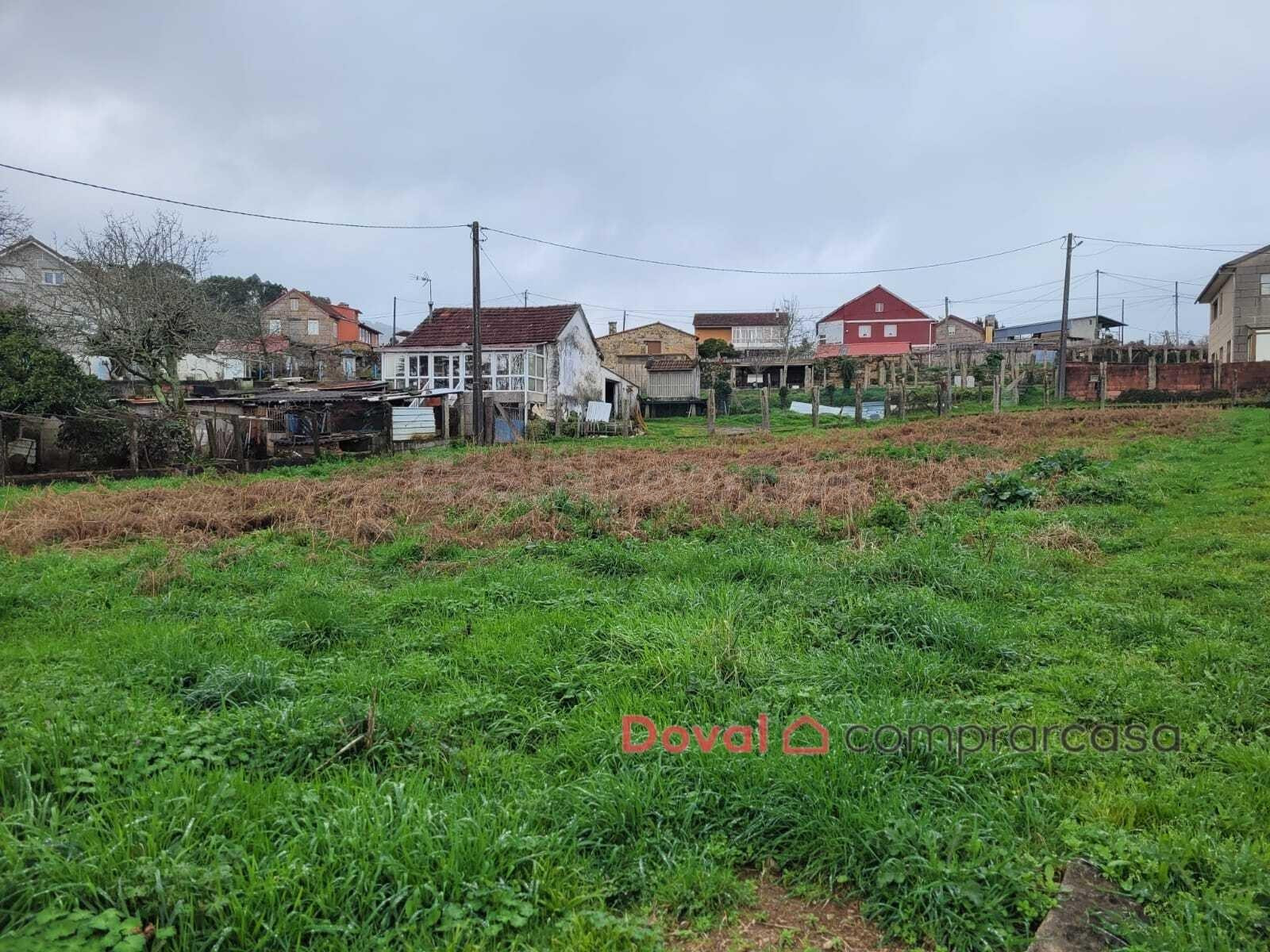 Terreno Urbano en Venta en O Porriño – 978 m2 - foto 4
