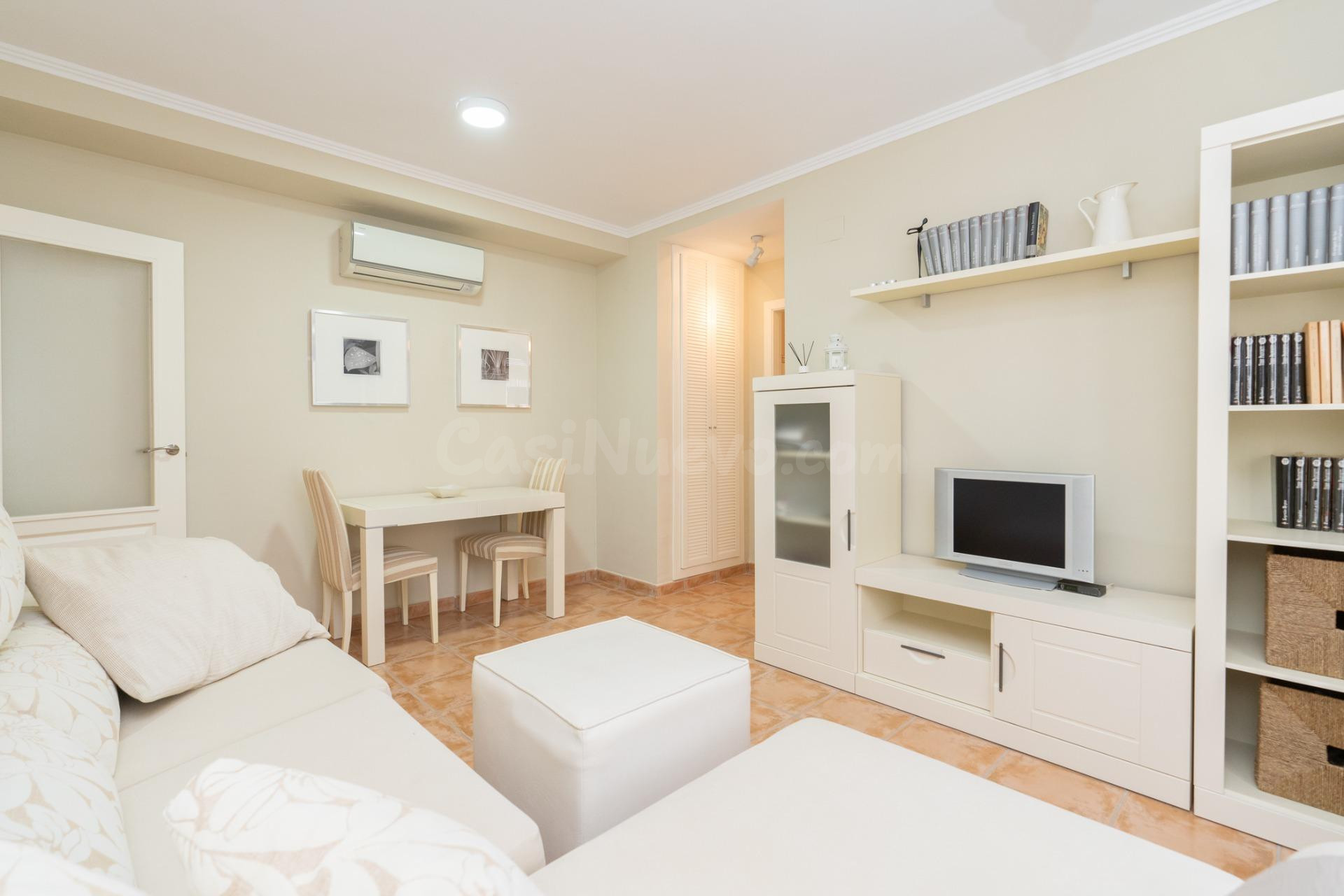 Acogedor Piso AMUEBLADO en Velez de Benaudalla con Piscina,  - foto 4