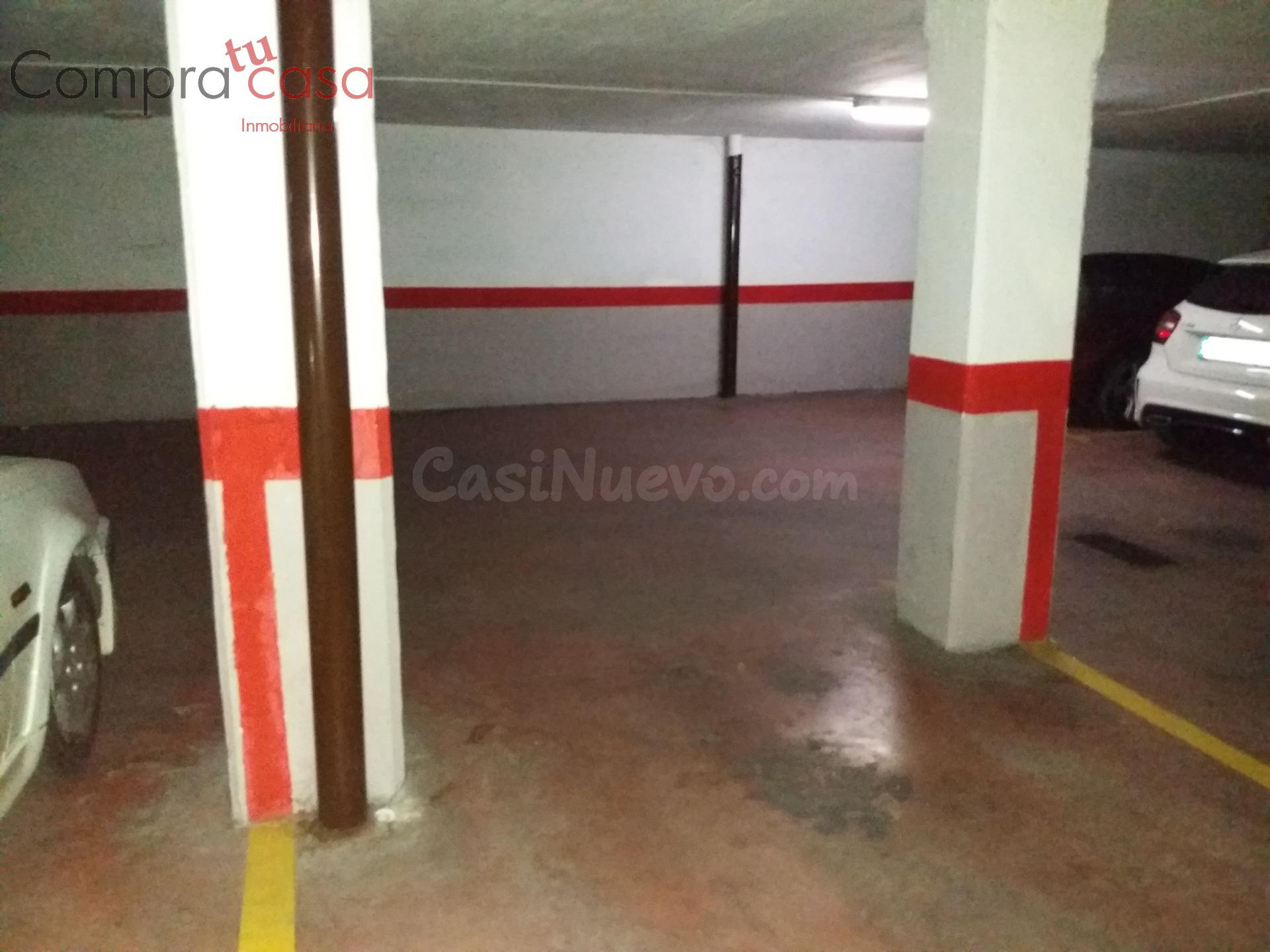 VENTA/ALQUILER.-.GARAJE.-.CALLE ROBLE.