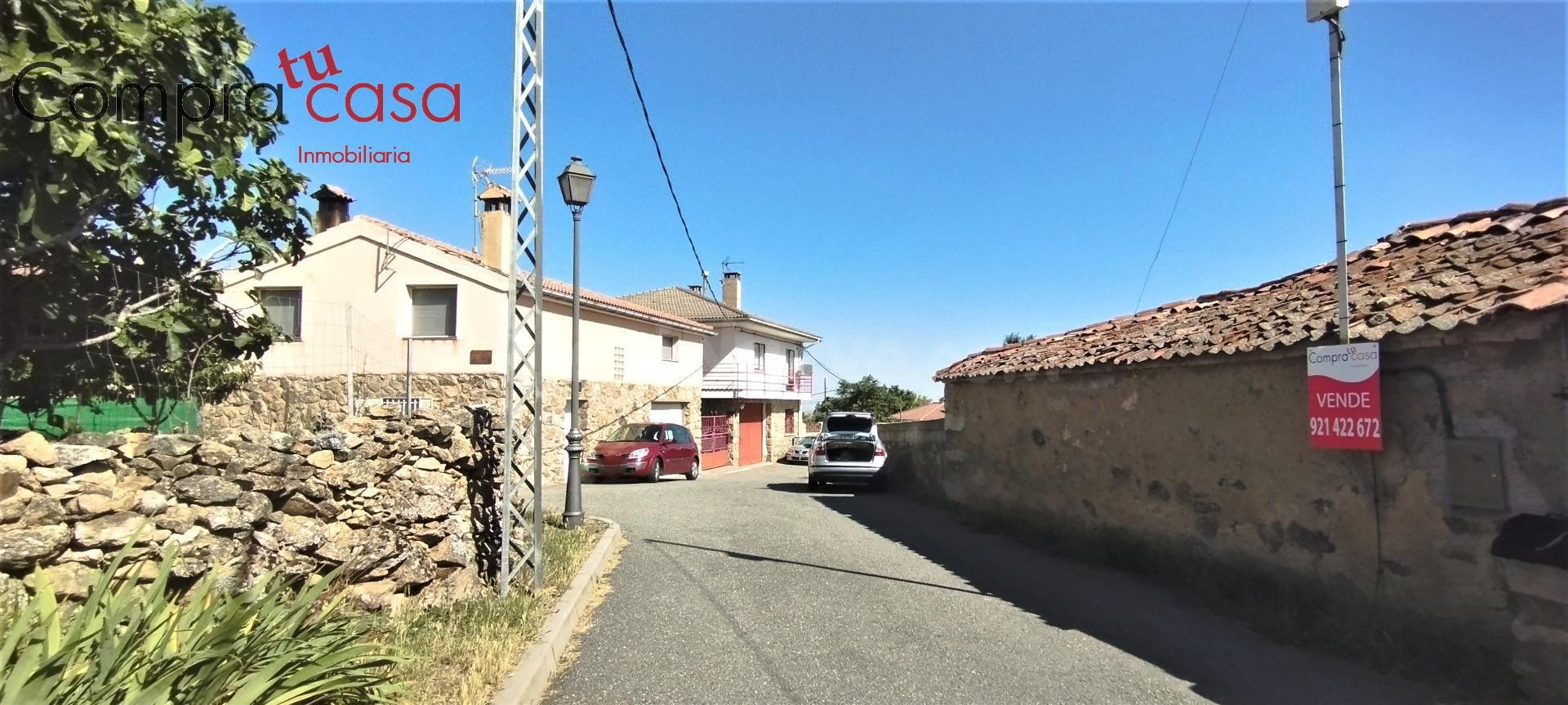 TERRENO URBANO EN LA LOSA