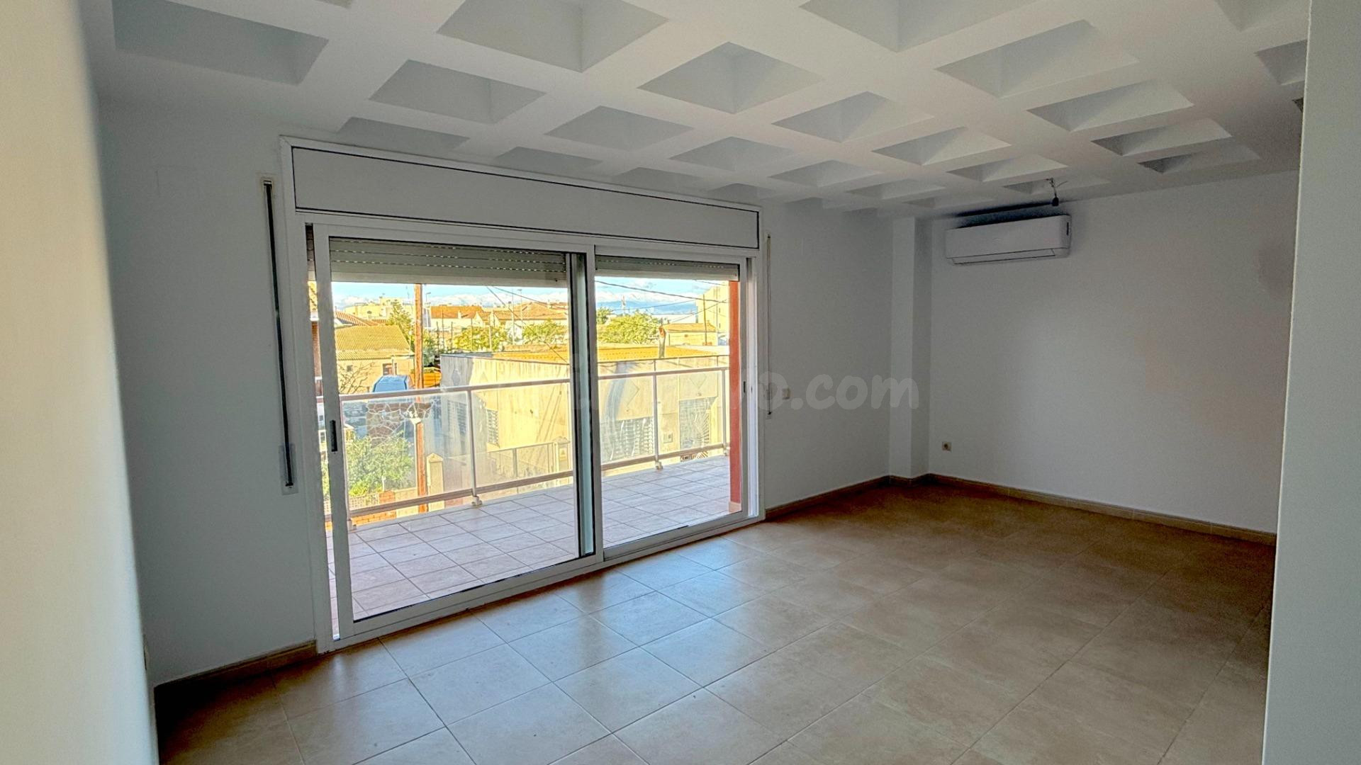 🏡 AMPLITUD, LUZ Y CALIDAD DE VIDA EN EL CORAZÓN DEL DELTA DEL EBRO - foto 2