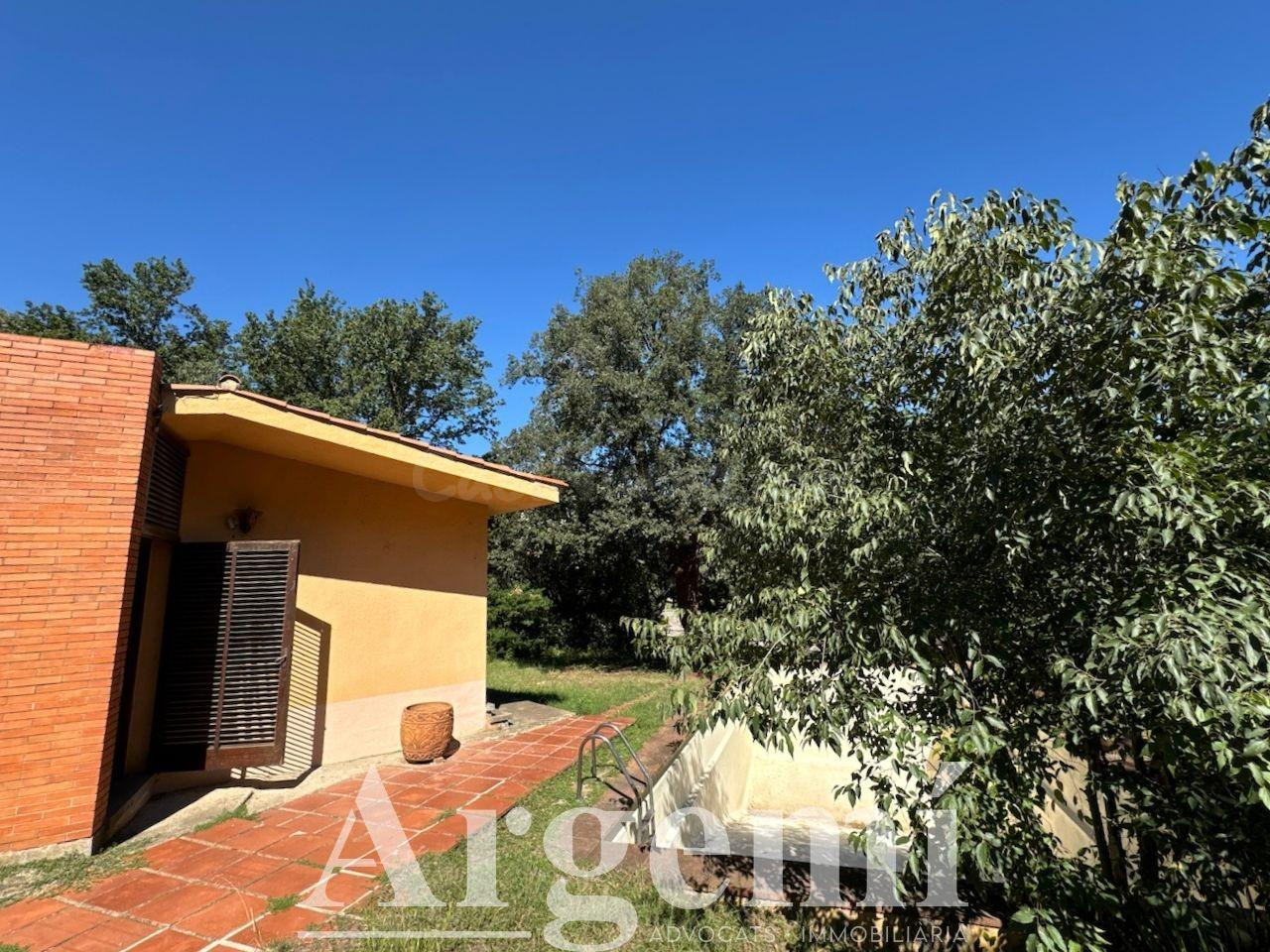 OPORTUNIDAD Inversión integral: casas, terrenos y naves indu - foto 5