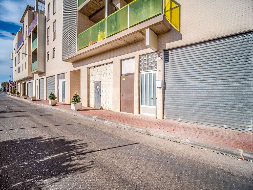 Venta de Local en Escuelas Nº 7 Murcia (Murcia)