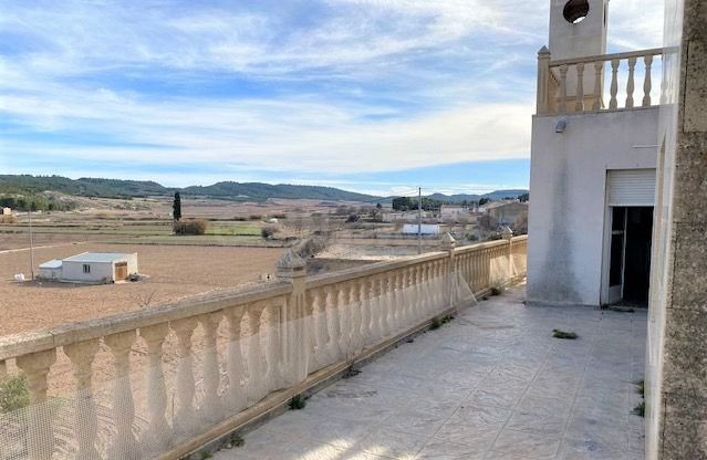 Venta de Casa Adosada en Carretera Ctra De Lorca (La Almudema) 21 Nº 21 Caravaca de la Cruz