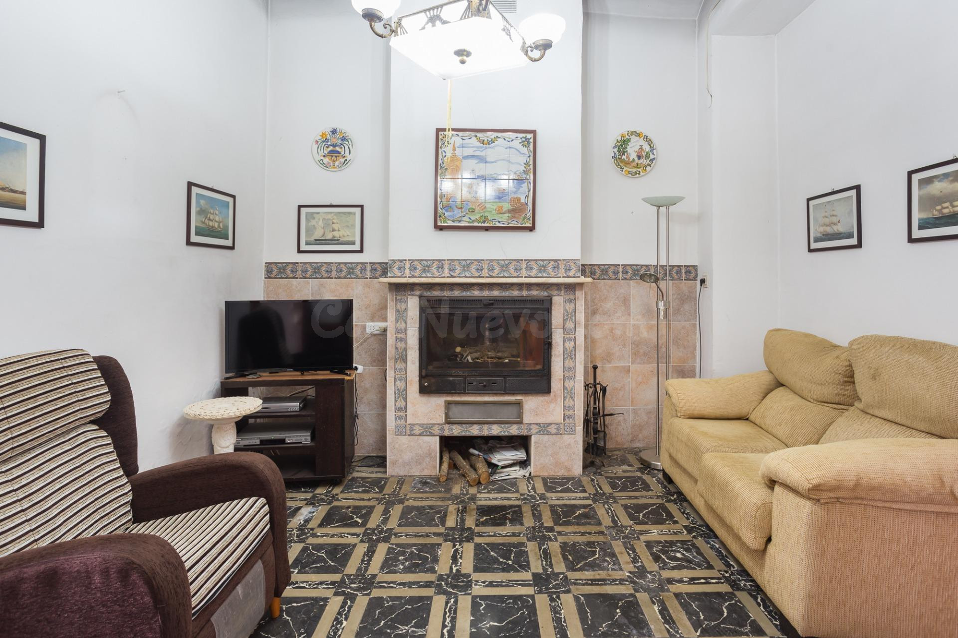 CASA SEÑORIAL EN CASTELLONET, CON PATIO Y TERRAZA. - foto 3