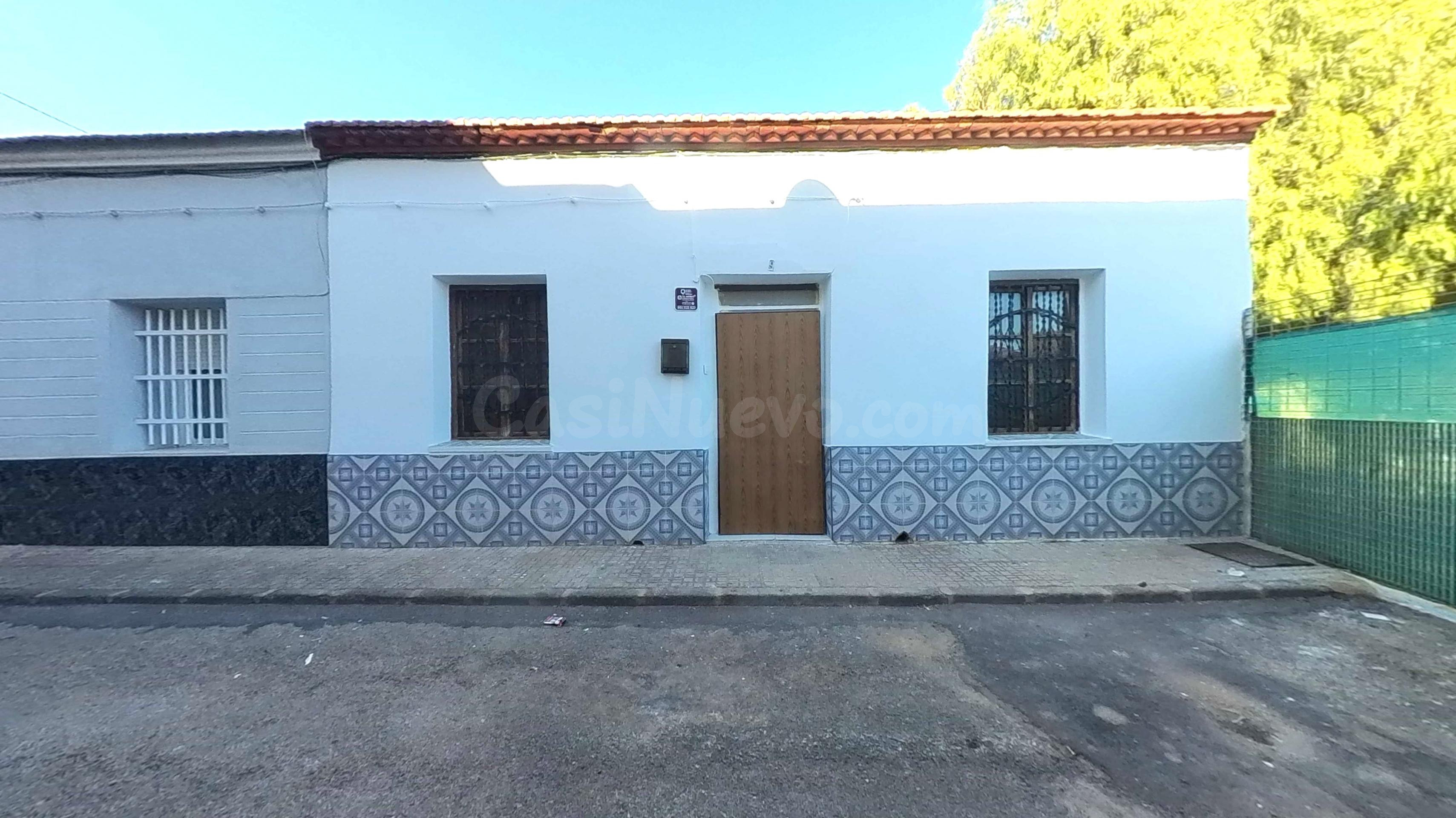 MARAVILLOSA PLANTA BAJA EN ALUMBRES CARTAGENA