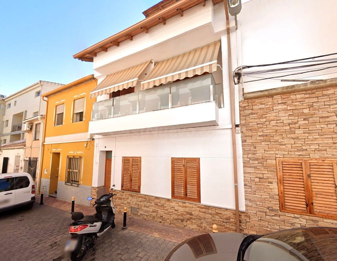 Venta de Piso + Garaje en Calle Moreras Nº 15 Murcia (Murcia