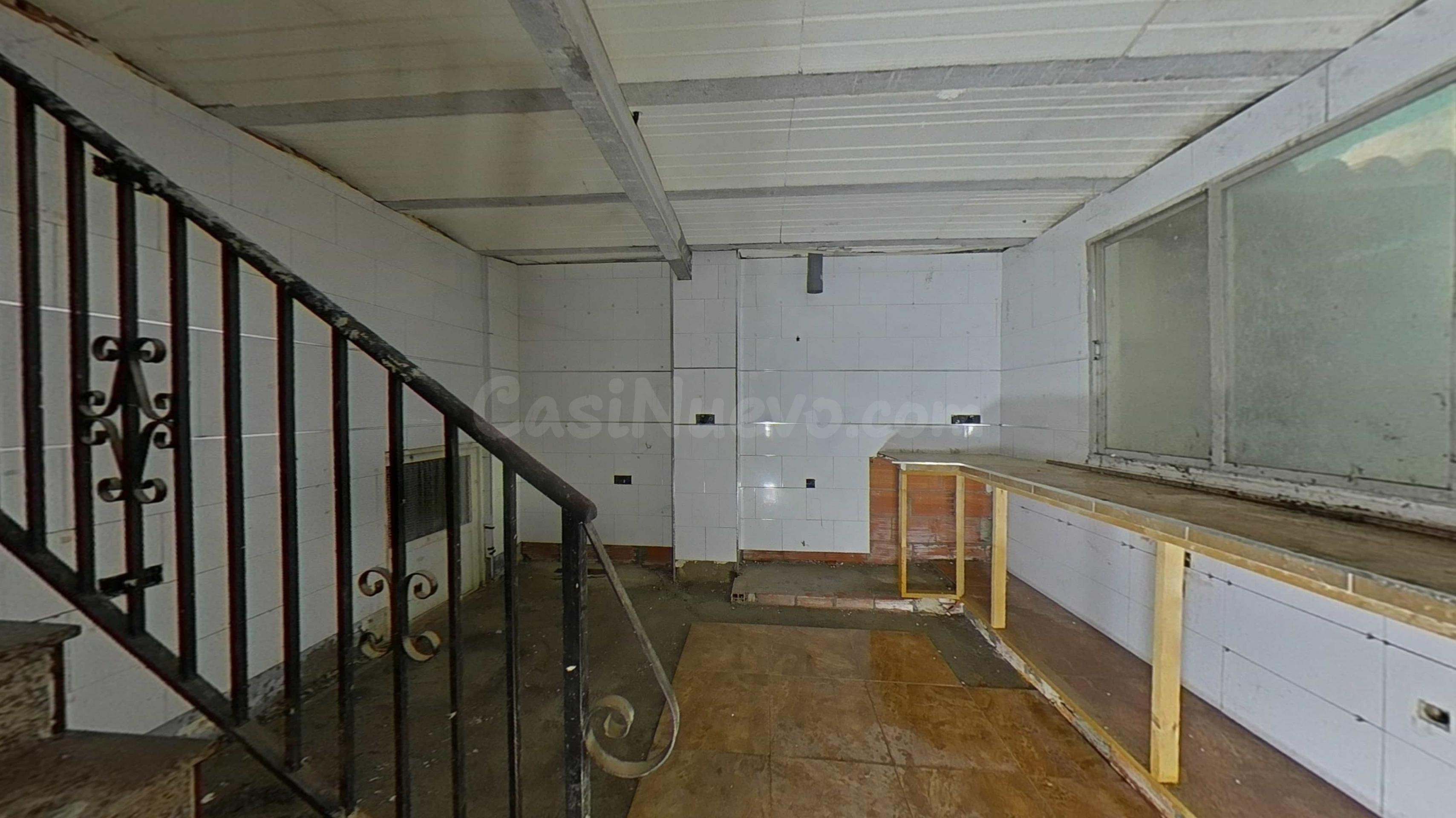 Venta de Piso en Avenida Autonomias Las Nº 3 Cehegín - foto 2