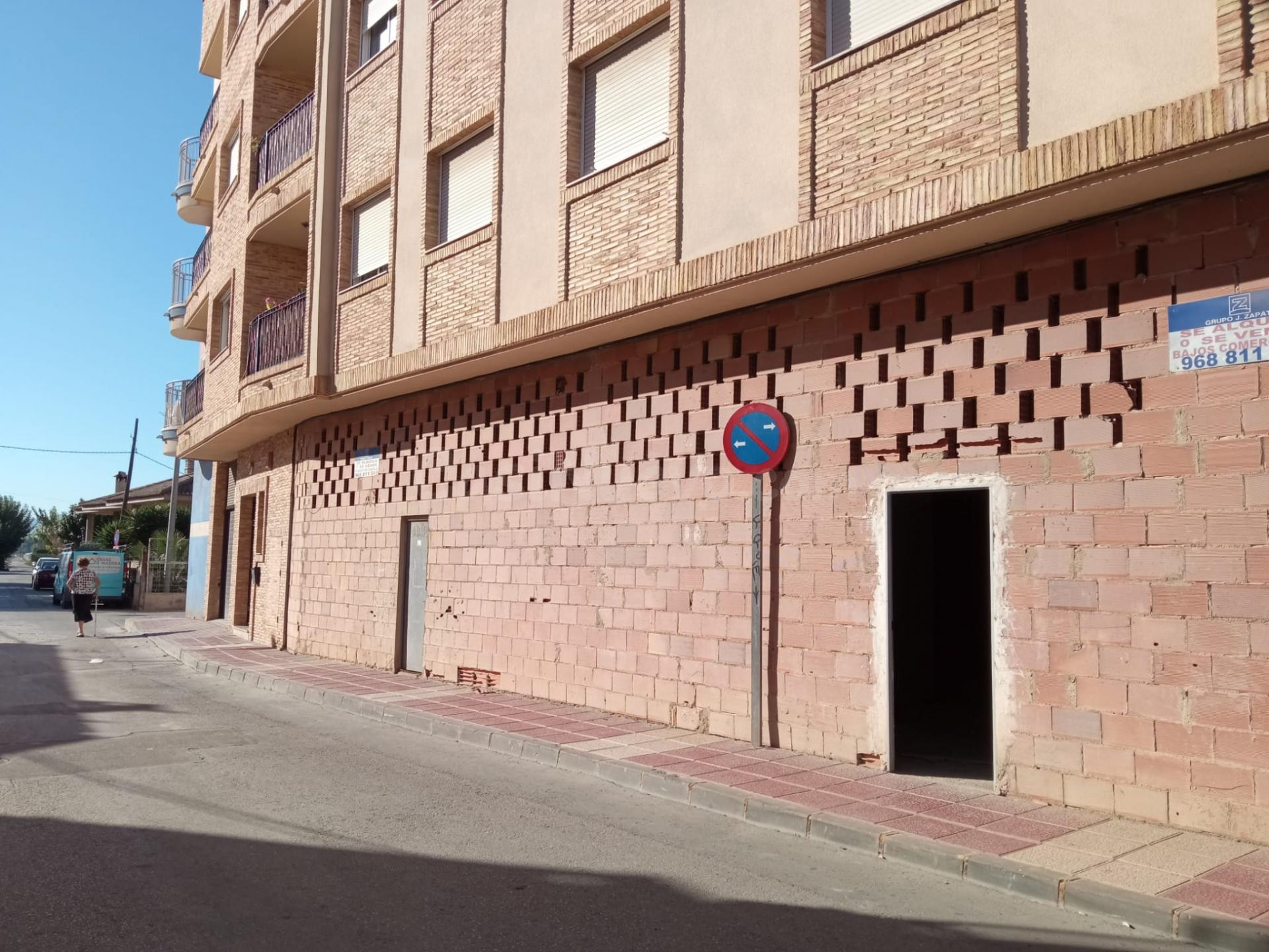 Local comercial en zona centro de El Raal