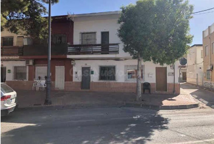 Venta de Casa Independiente en Calle Pantano De Argos Nº 6 San Pedro del Pinatar (Murcia)