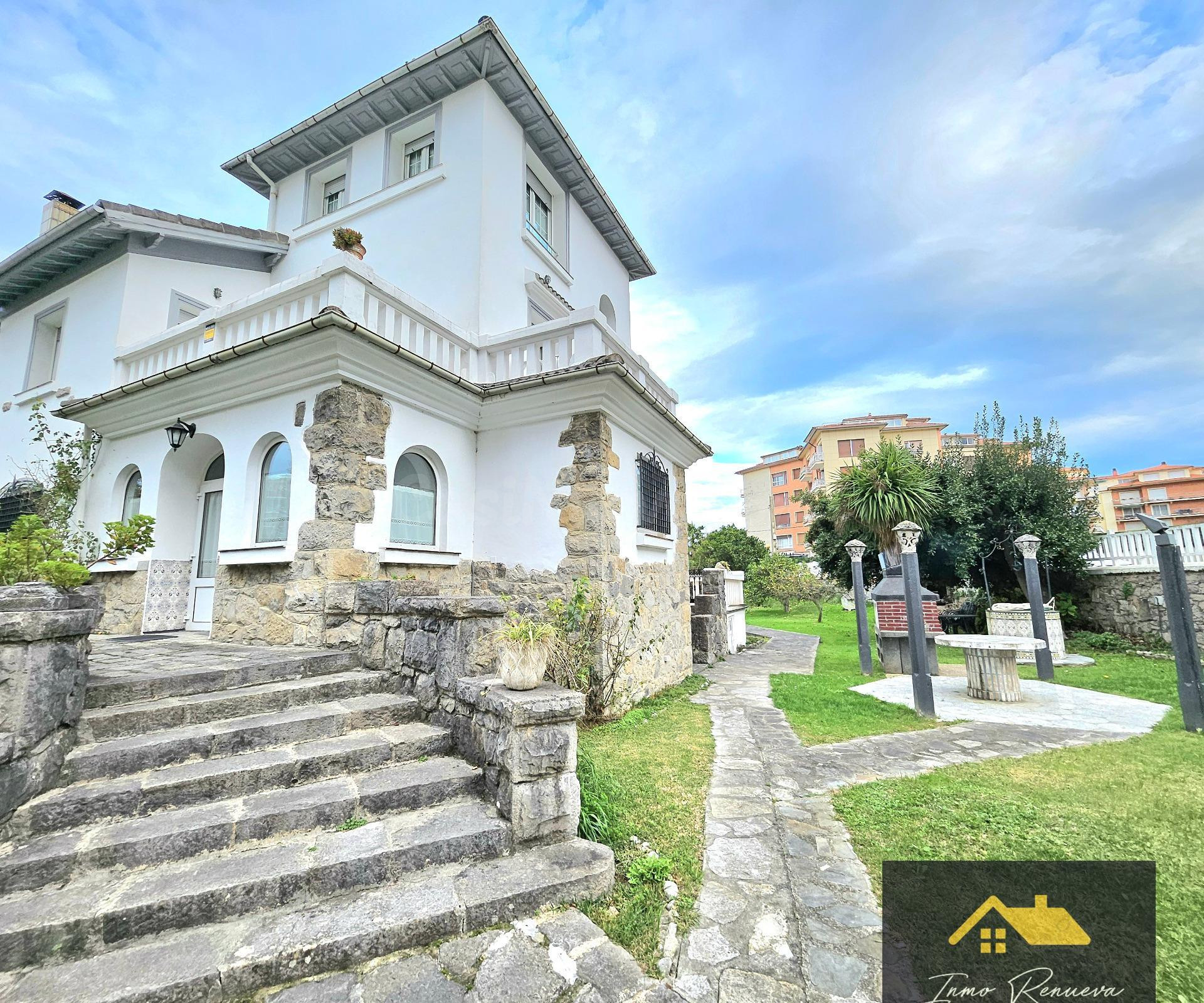¡ATENCIÓN! Se Vende Espectacular Chalet con terreno y piscin - foto 2