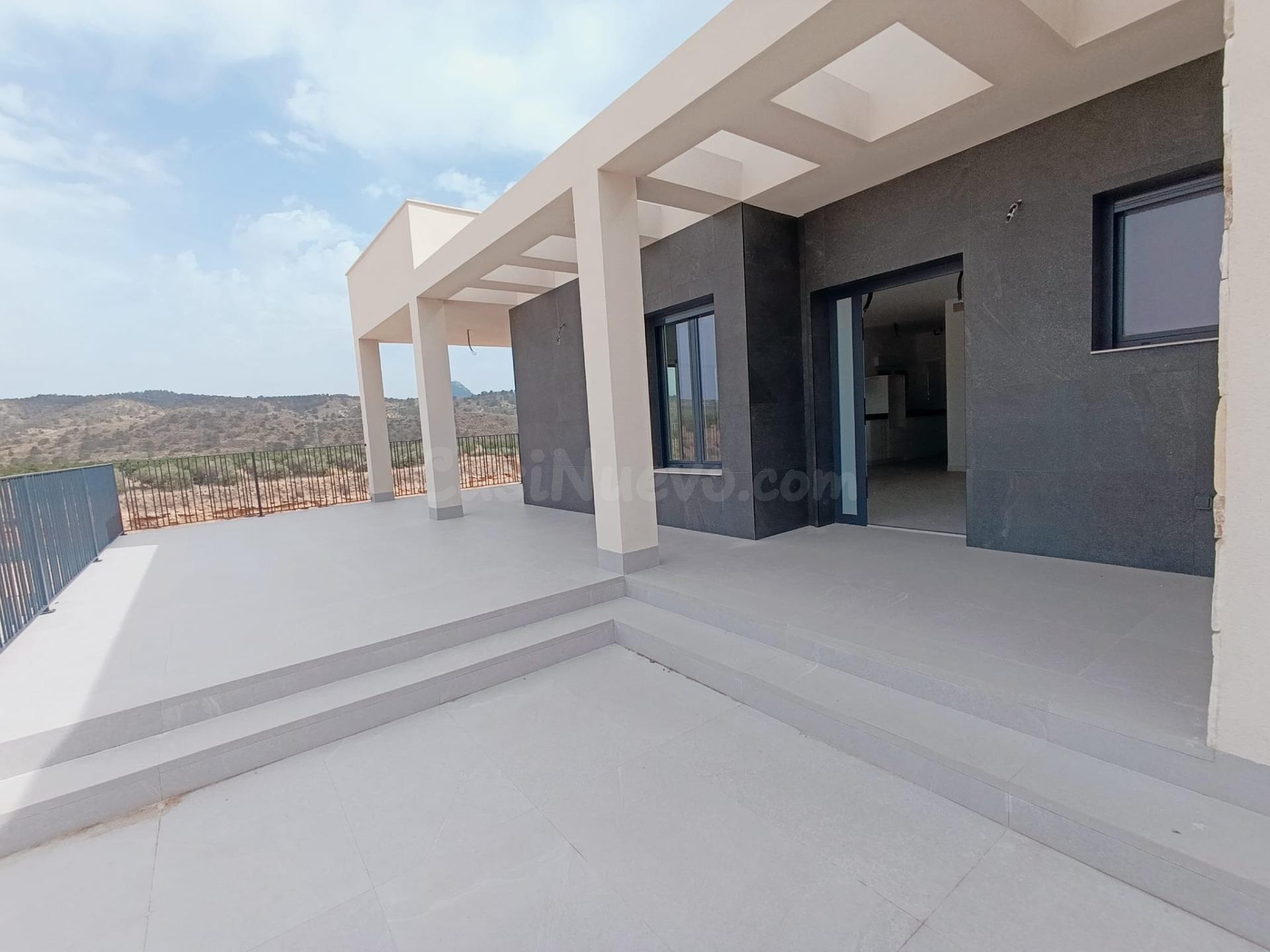Impecable Chalet en Macisvenda con Piscina y Vistas Espectaculares