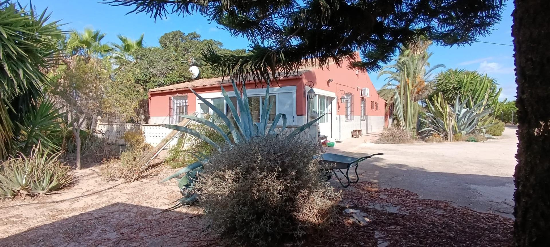 Espléndida Casa de Campo con Piscina en La Hoya, Elche