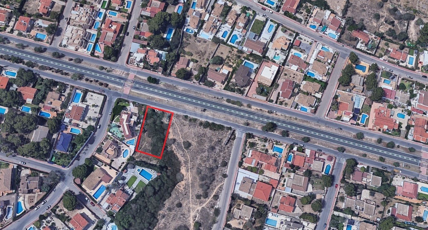 Terreno urbano en Los Balcones - foto 4