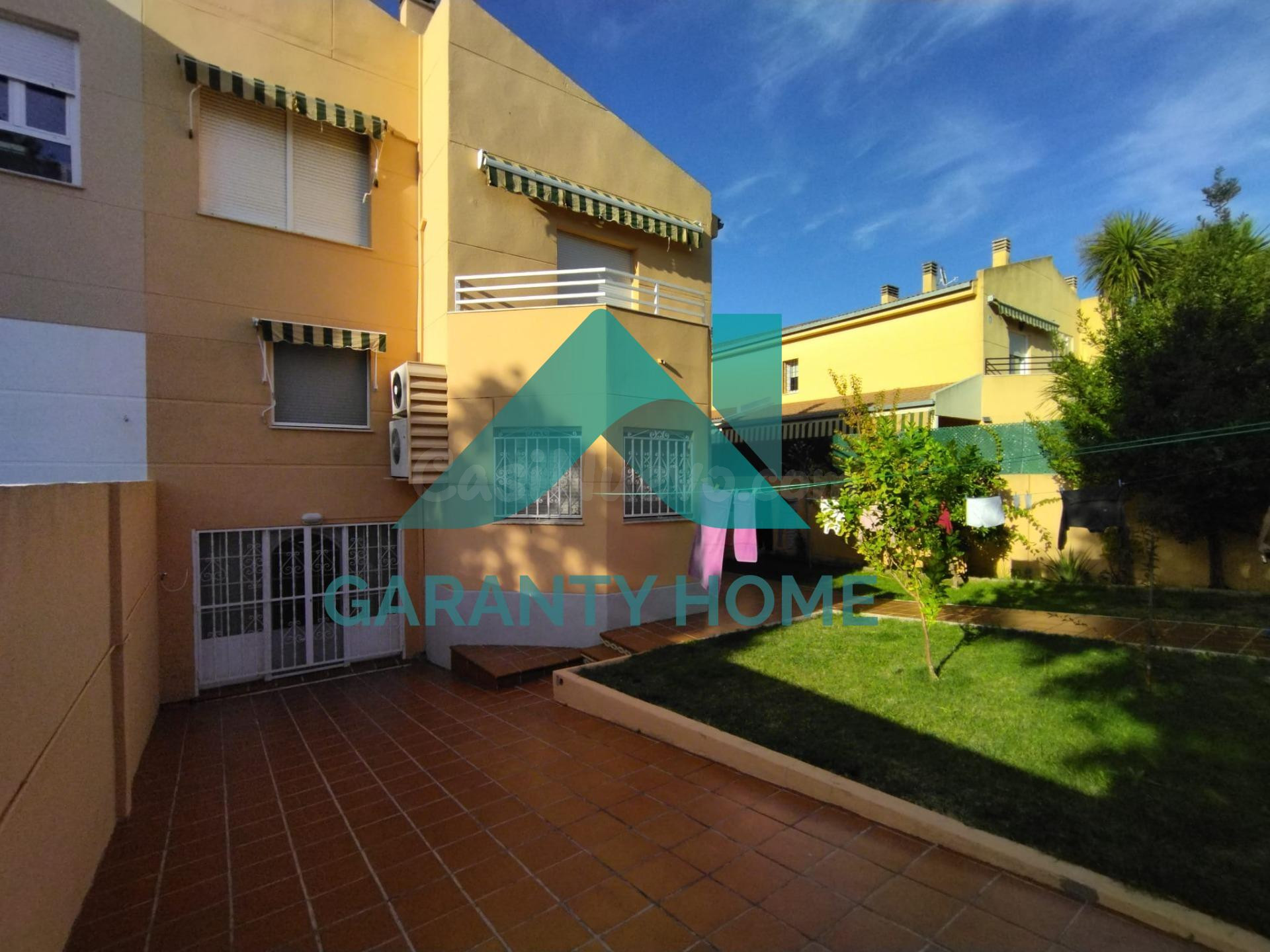 Se VENDE Chalet en zona R-66