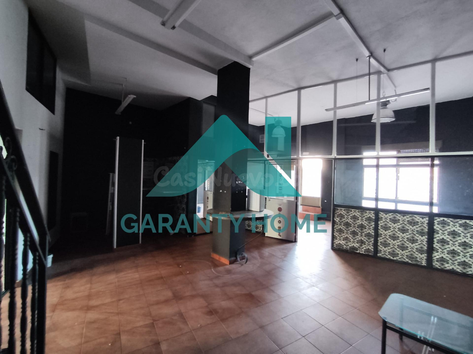 SE ALQUILA LOCAL COMERCIAL EN CÁCERES ZONA CENTRO - foto 3