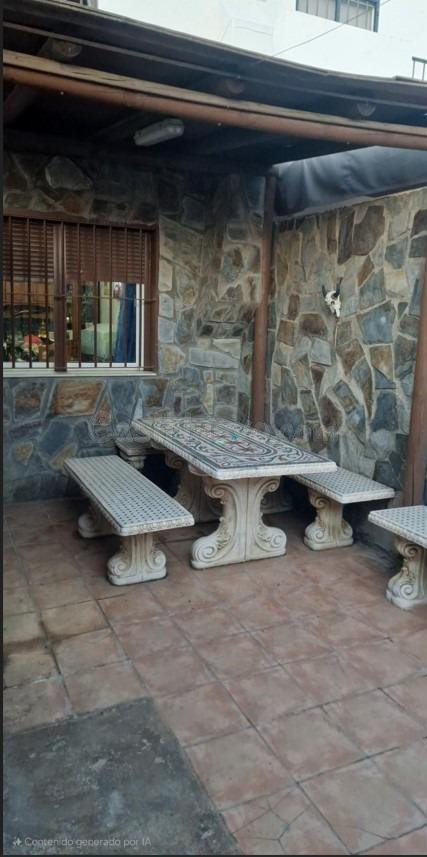 🏡 CHALET ADOSADO EN SAN JOSÉ DE LA RINCONADA – OPORTUNIDAD C