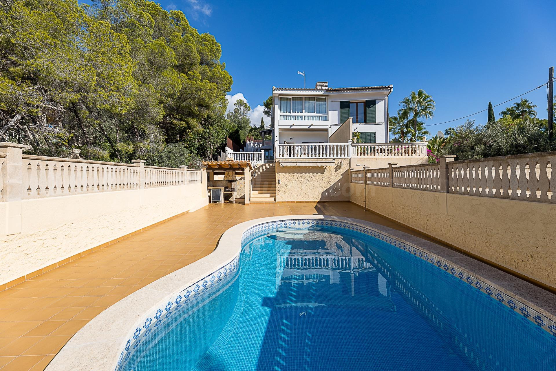 Chalet pareado con piscina en Costa d’en Blanes – Calvià
