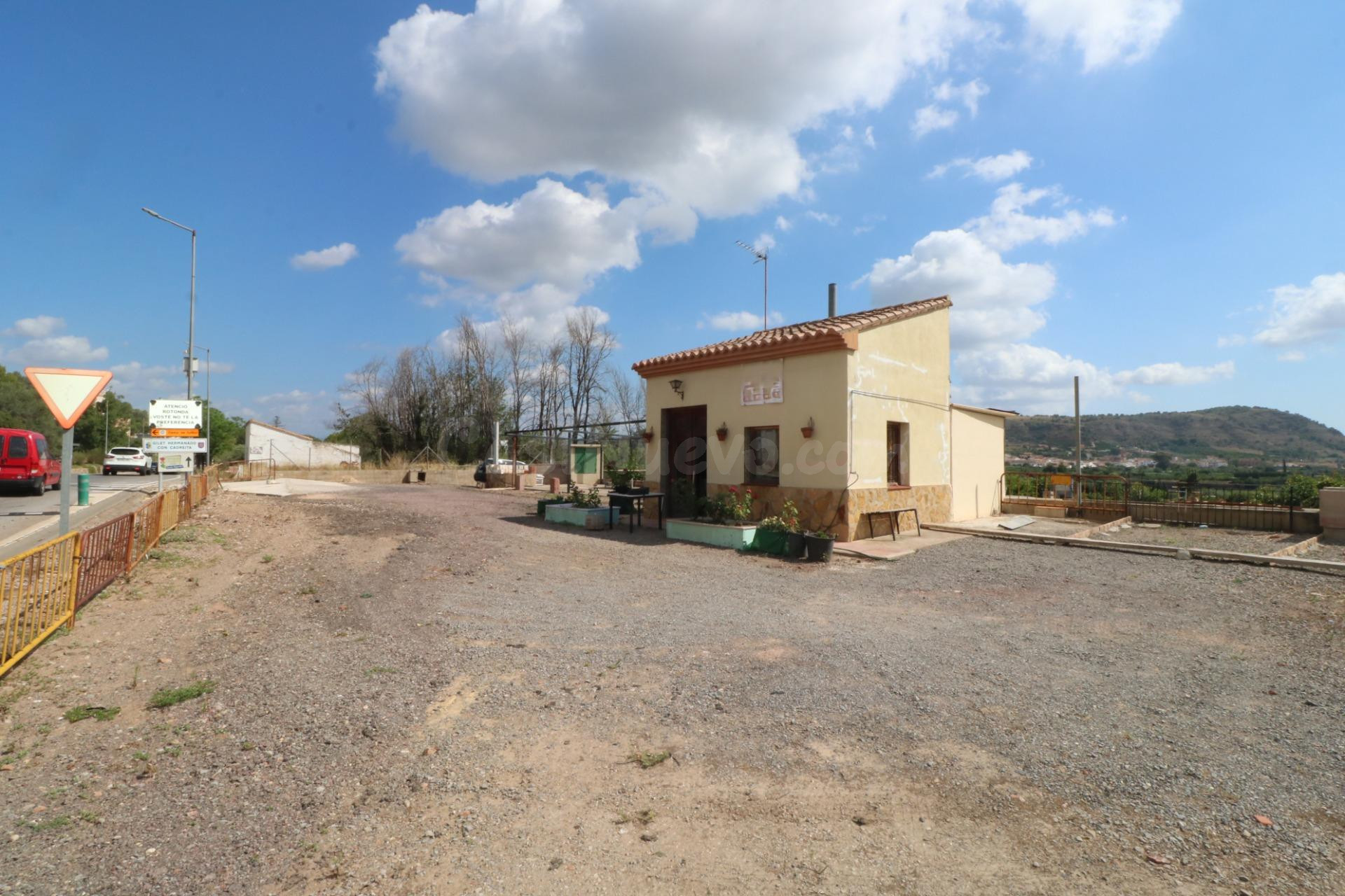 🌿 SE VENDE TERRENO RÚSTICO CON HUERTO Y CASETA EN GILET – 2. - foto 2