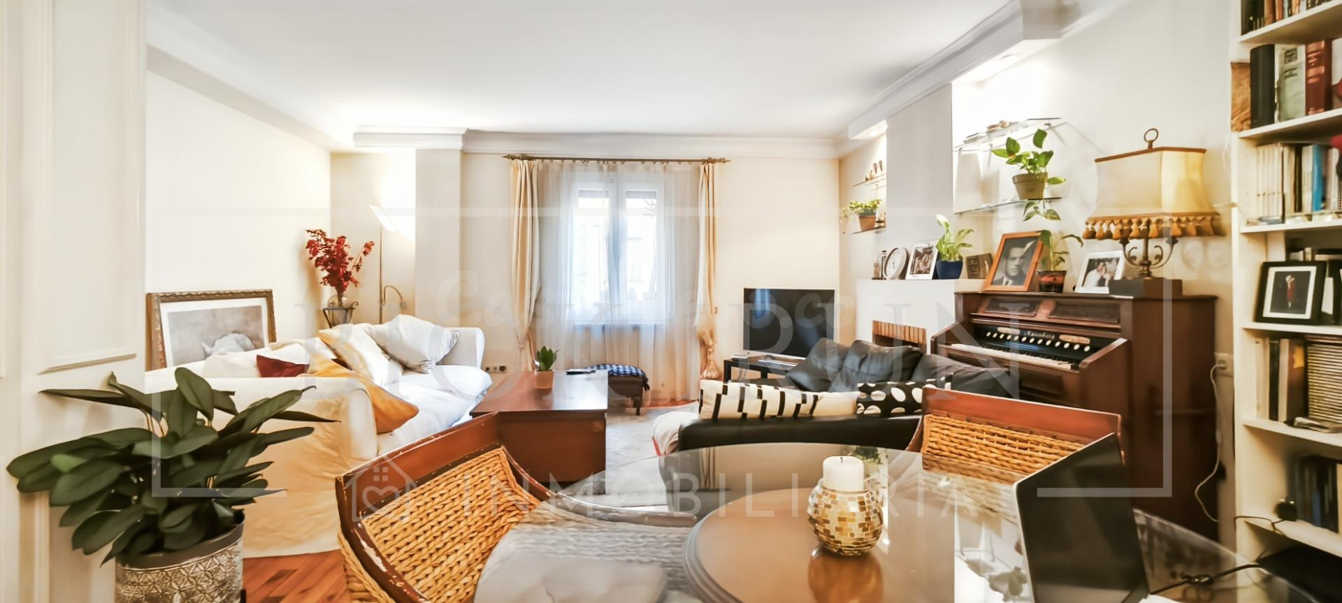 Vivienda muy amplia en pleno centro de Irún con ascensor – lujo de espacio y comodidad - foto 5