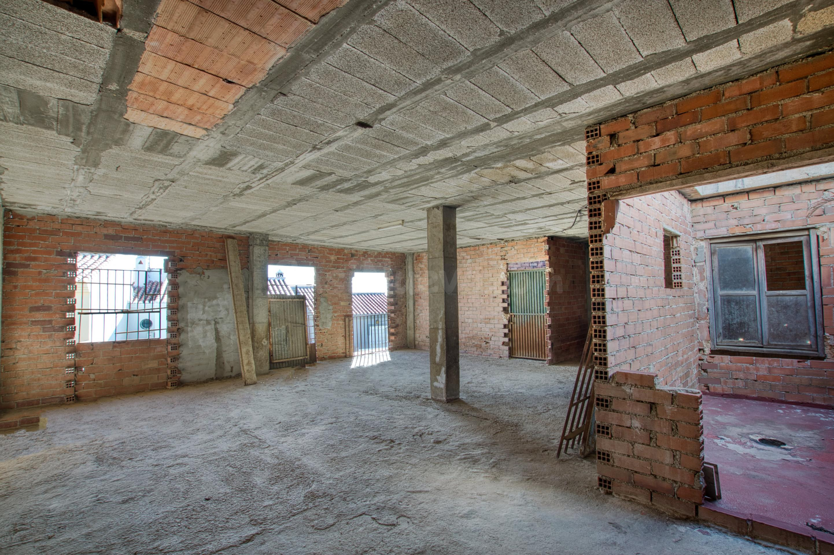 Casa para terminar con aparcamiento - foto 2