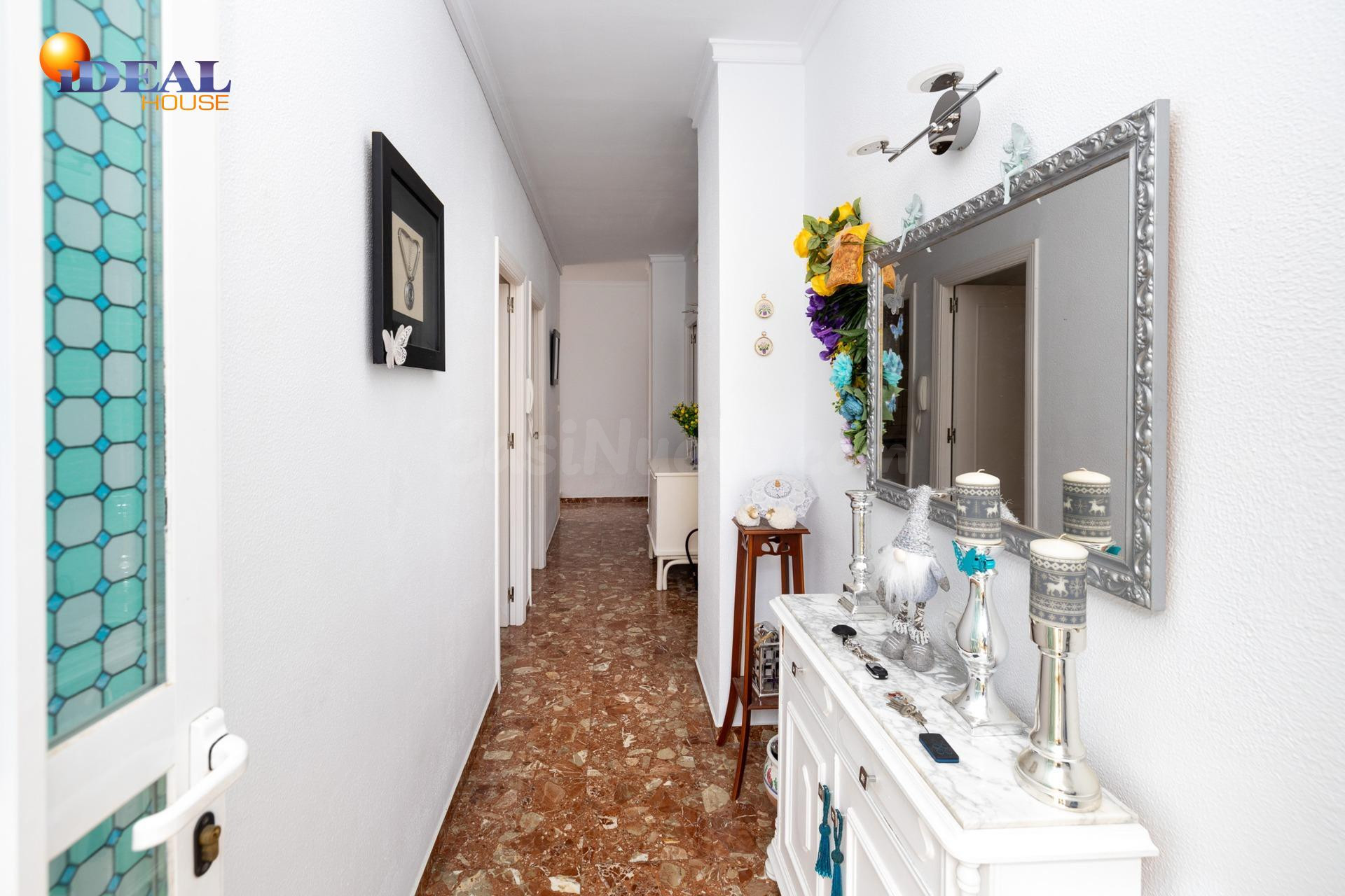 CASA EN PLENO CENTRO DE ARMILLA - foto 5