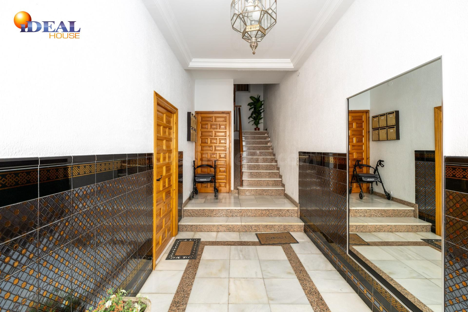 🏠 AMPLIO PISO EN EL CENTRO DE ALCALÁ LA REAL – 190 m2 CON TE - foto 3