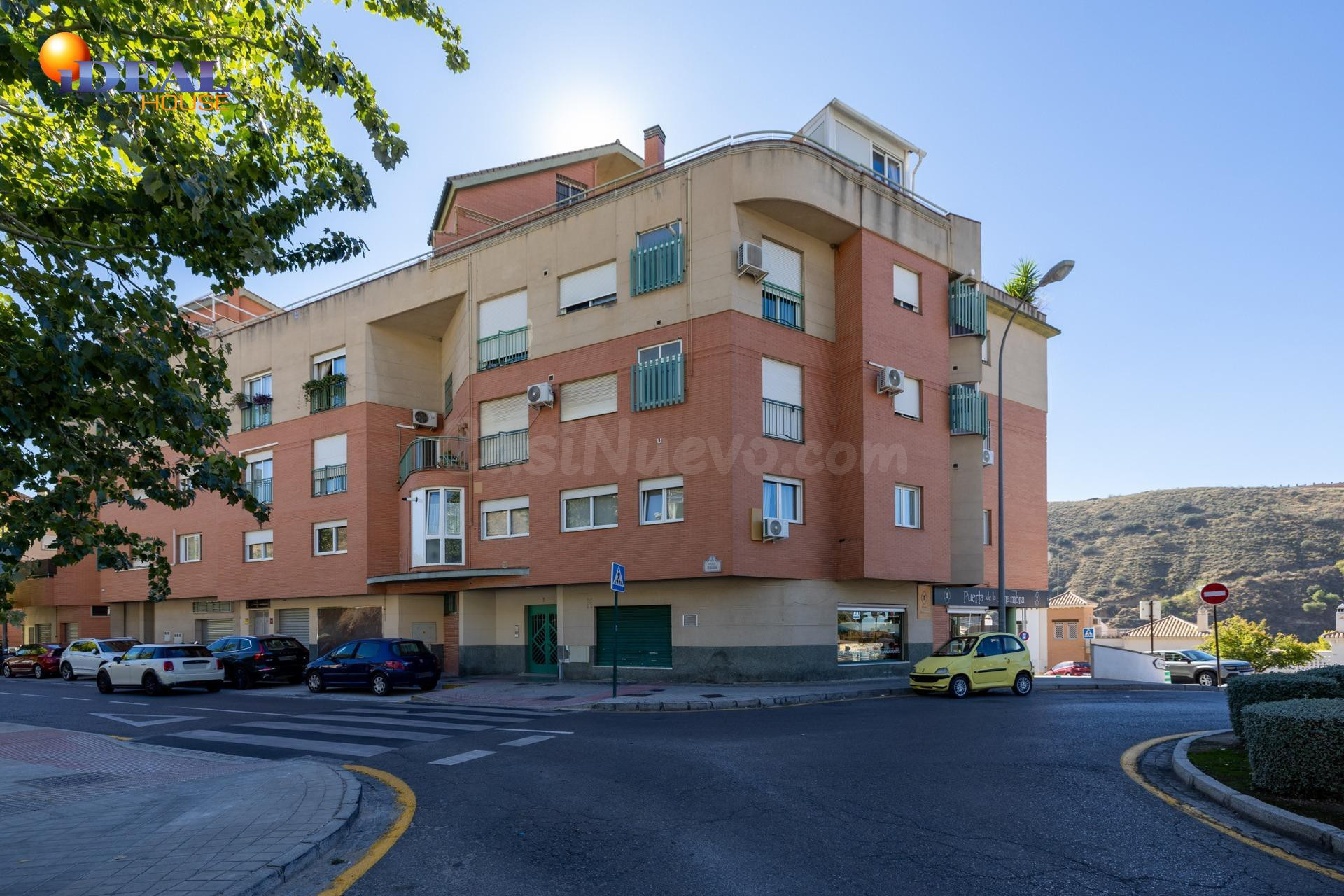 PRECIOSO PISO CON TERRAZA ACOJEDORA