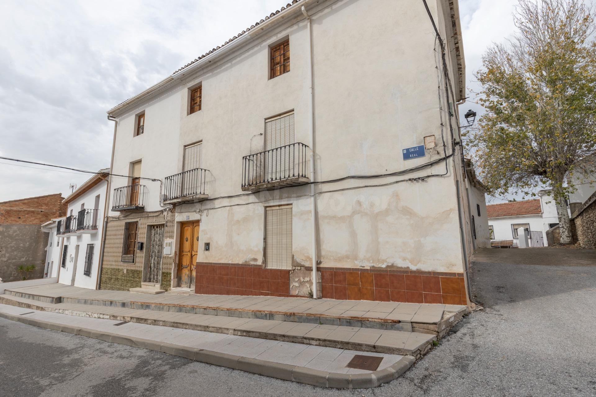 CASA PARA REFORMAR EN CAMPOTEJAR - foto 2