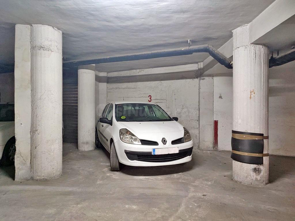 Plaza de aparcamiento en venta en Camino de Ronda - foto 3