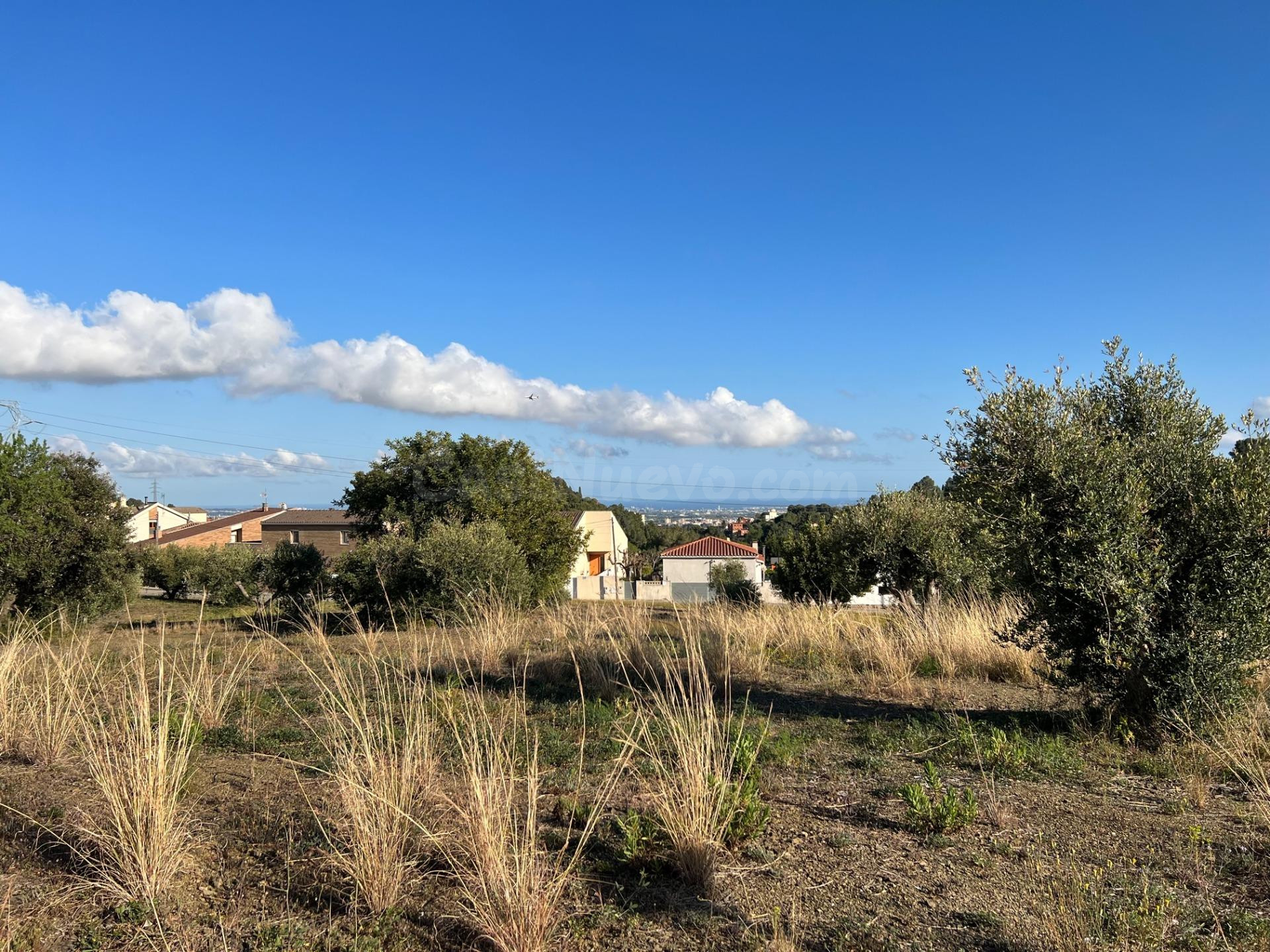 ¡FANTÁSTICA PARCELA URBANA EN CASTELLVELL - TARRAGONA! - foto 2