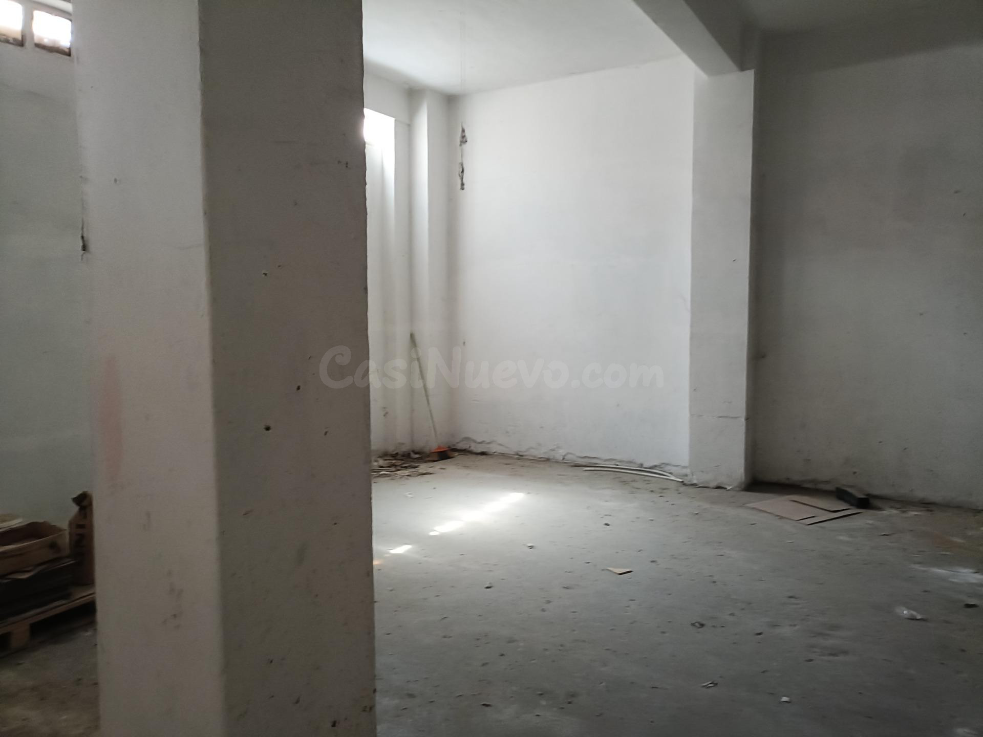 SE VENDE LOCAL EN LAS FUENTES - foto 3